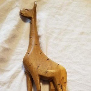 VINTAGE 1970'S CARVED WOOD GIRAFFE STATUE FIGURINE